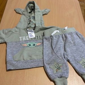Baby matching set (never worn)